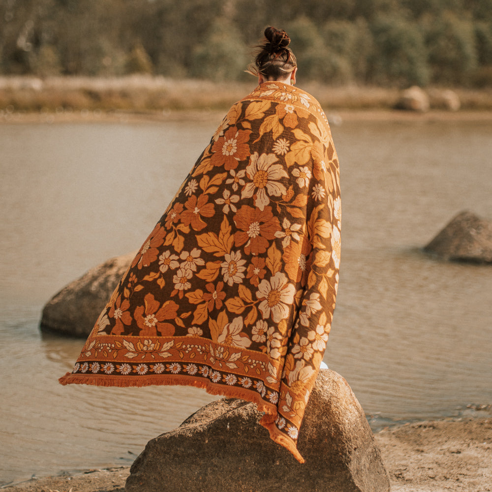 Crispwood Woven Picnic Rug - Bilby Threads