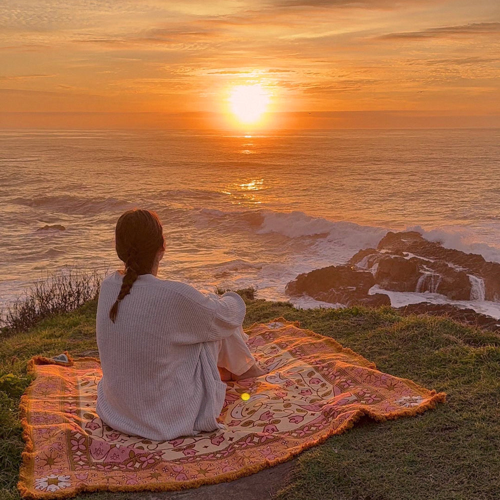 Luna Woven Picnic Rug