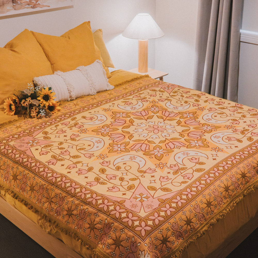 Luna Woven Picnic Rug - Bilby Threads