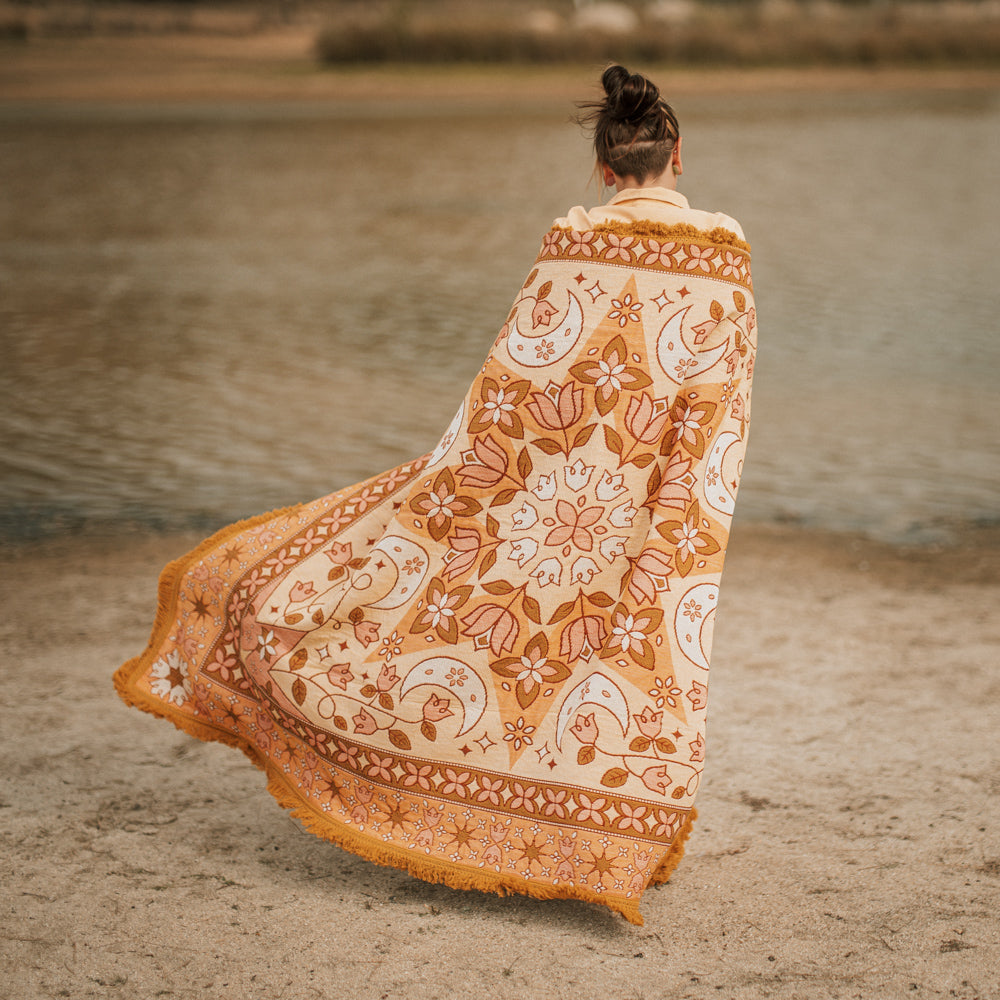 Luna Woven Picnic Rug - Bilby Threads