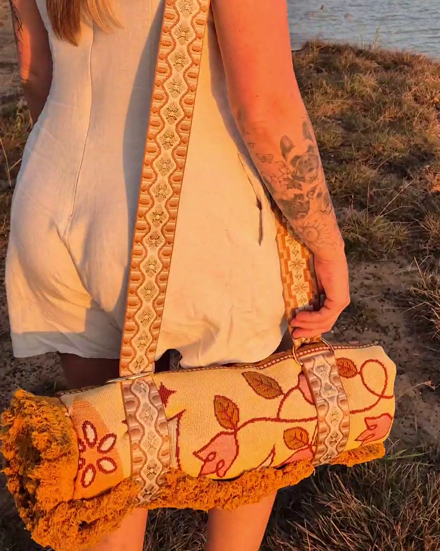 Luna Picnic Blanket With Strap Gift Bundle - Bilby Threads